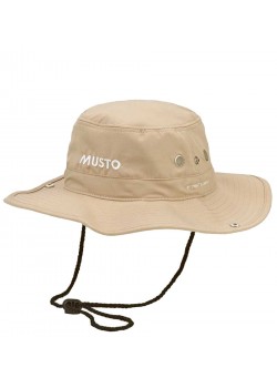 80033 Musto U Evolution Fast Dry Brimmed Hat - SAND