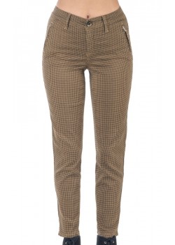 P1461-Q4918 Johnny Q W Vanessa Warm Vichy 381-BRASS